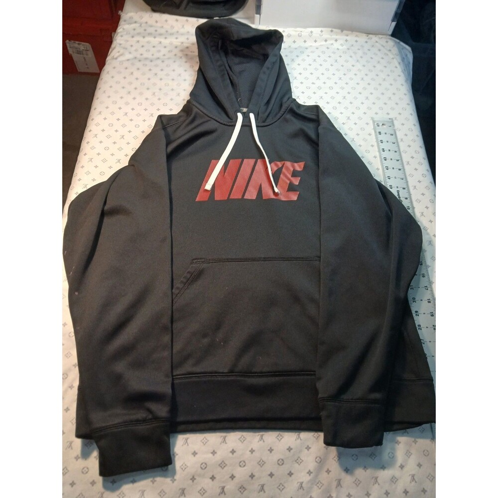Nike Therma Fit Black With Red Logo Size Large